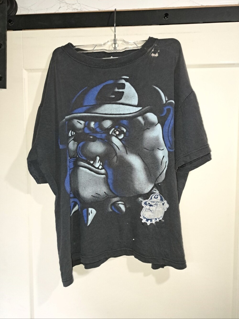 Vintage GeorgeTown Hoyas "Jack The Bulldog" Big Graphic